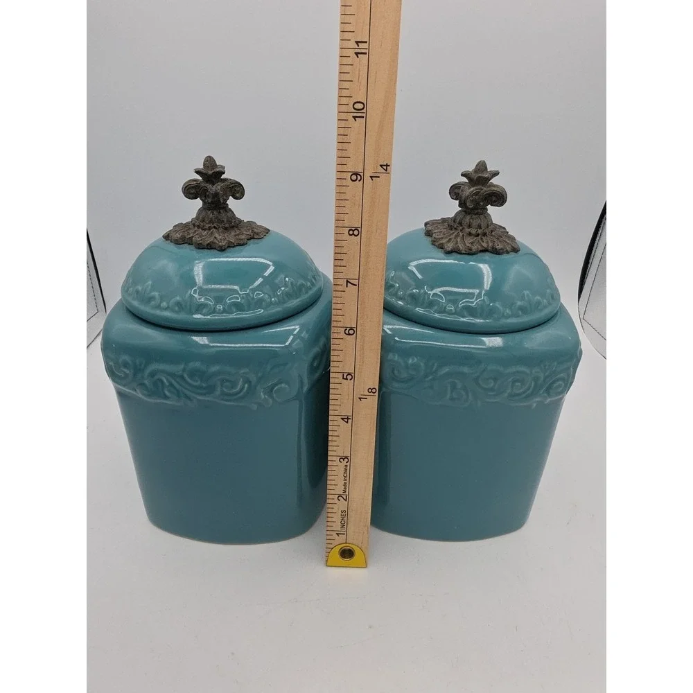 Drake Design Tuscan Scroll Fleur De Lis Turquois Square Canister‎ No Base 9 1/2